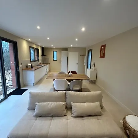 Prázdninový dům Maison Moderne A La Campagne